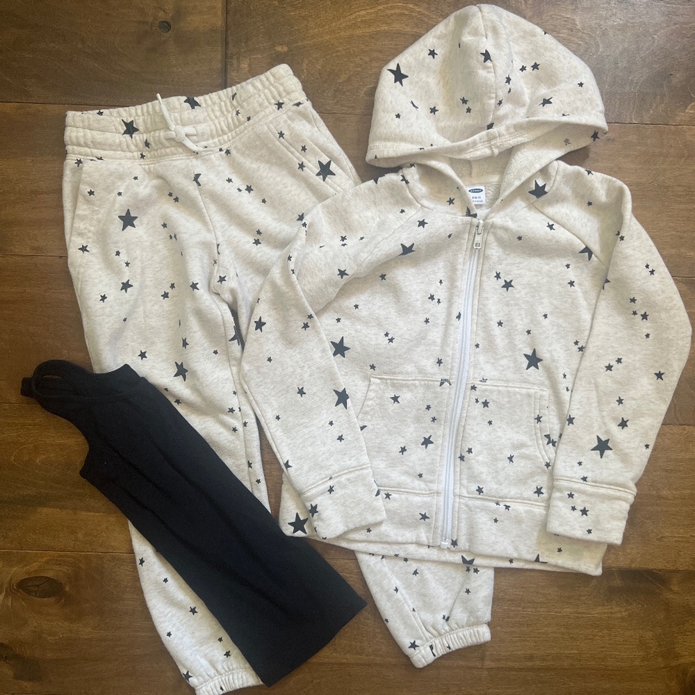 Old Navy Girl’s Matching Fleece Set